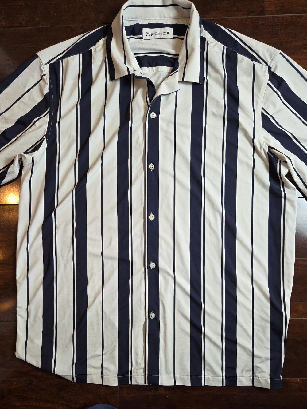 Zara Men's Navy and White Vertical Stripe Button-Down Shirt